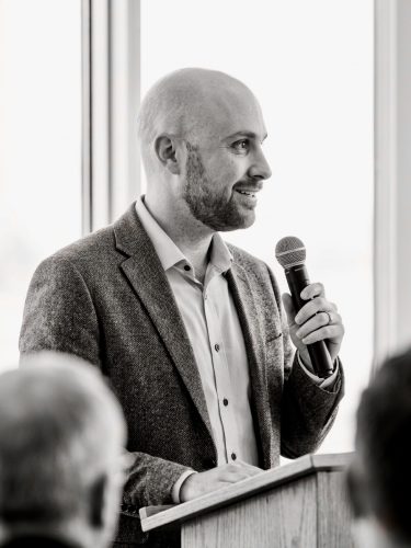 Dr. McWilliams giving a lecture to medical students, medical residents, and other faculty at University of Wisconsin